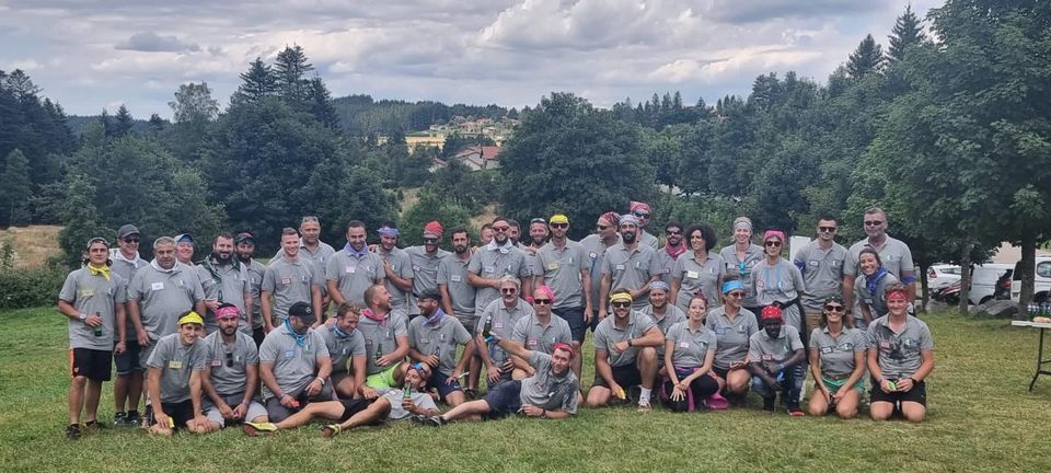 photo équipe pourquoi choisir les maisons du groupe